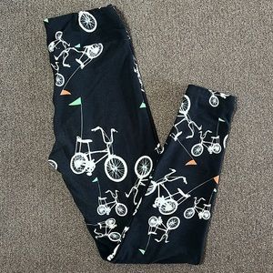 LuLaRoe bicycle print leggings. One Size.